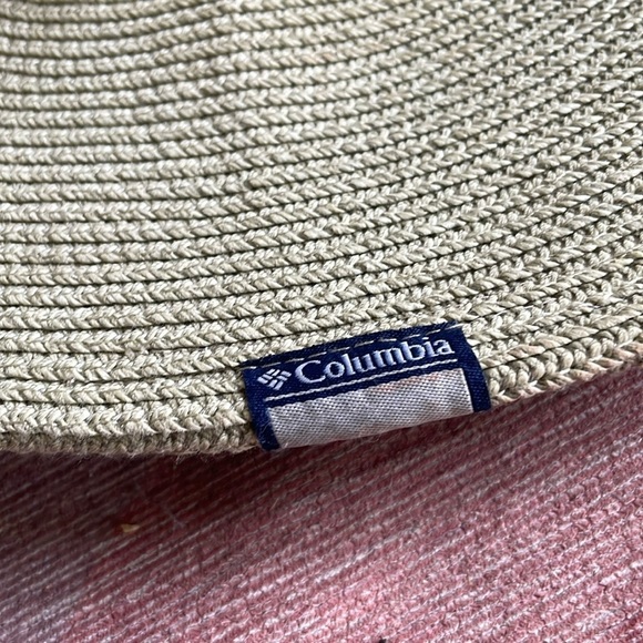 Columbia Women's Stylish Tan Sun Hat - Picture 7 of 9